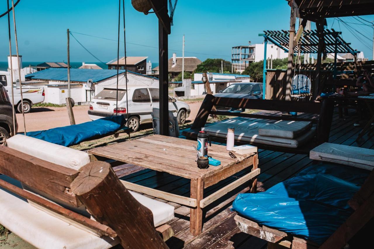 Mar De Fondo Hostel Пунта Дел Диабло Екстериор снимка